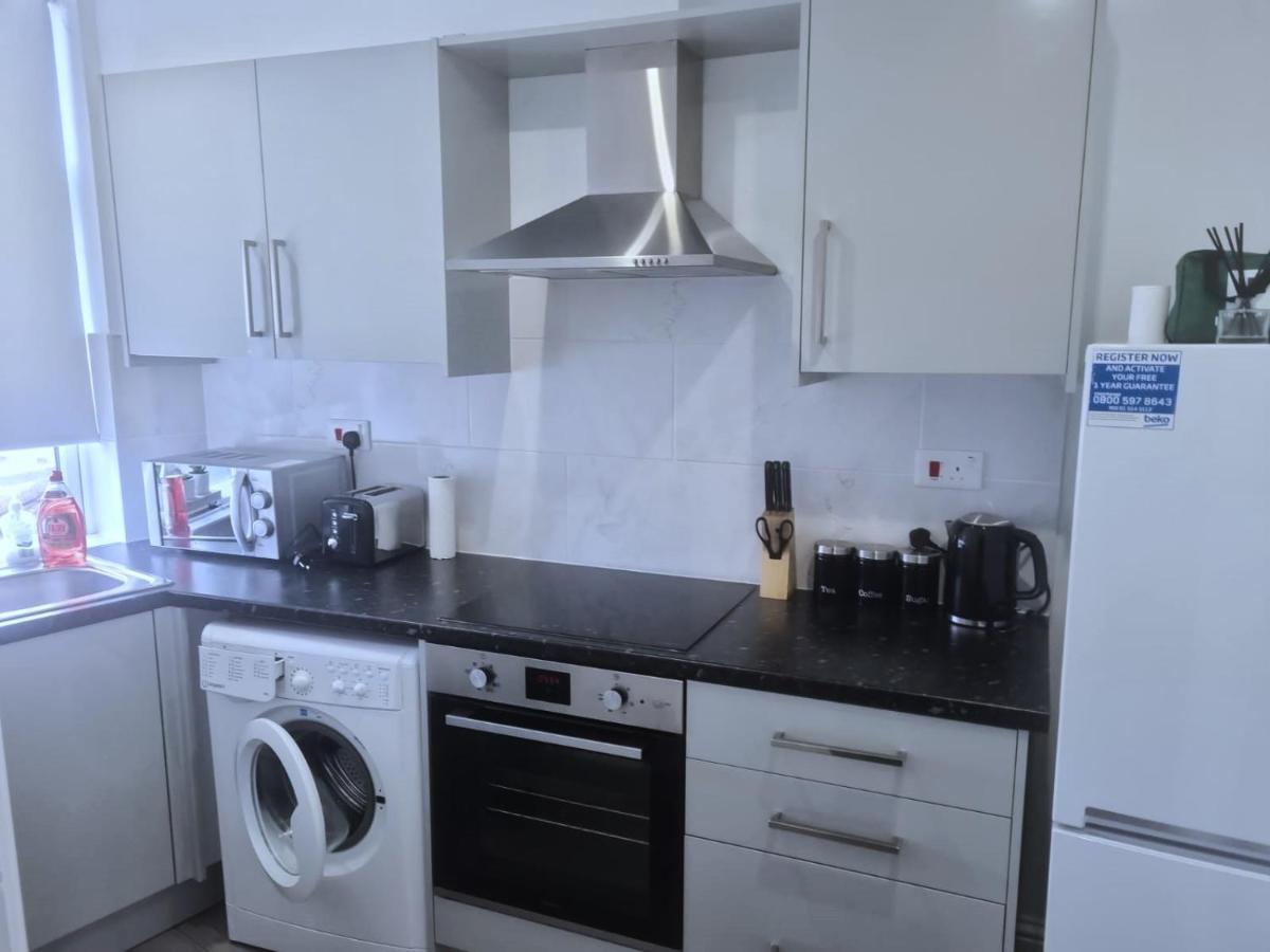 Attractive 2 Bed Apartments Free Wi-Fi And Parking London Borough of London Borough of Croydon Exterior foto